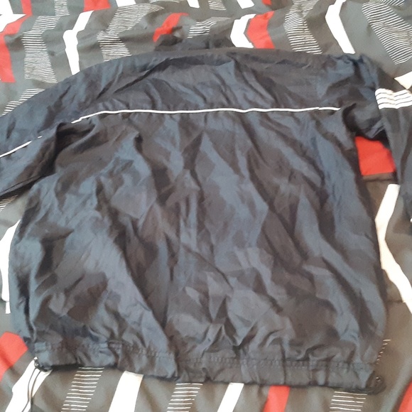 Jacket - Picture 2 of 4